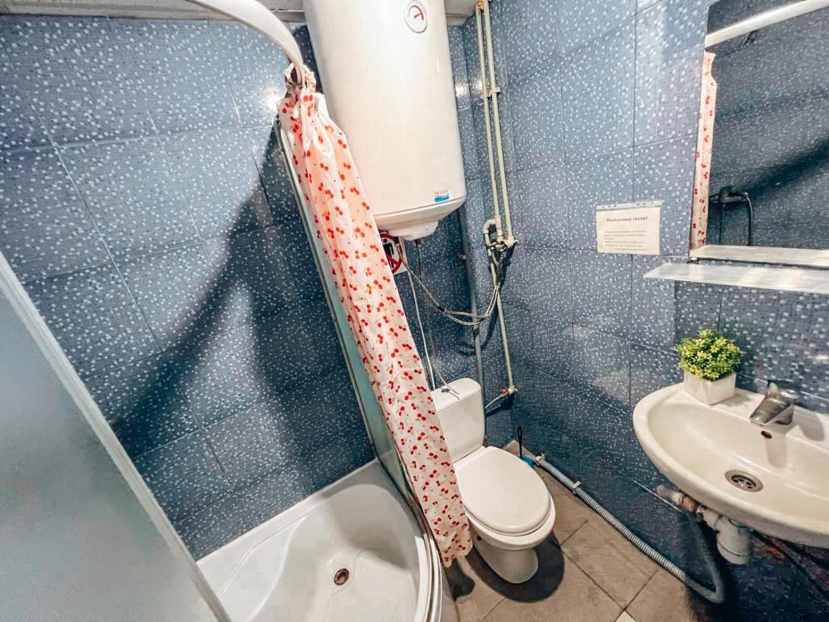 Guest House On Saksahanskoho Street Kiev Ngoại thất bức ảnh
