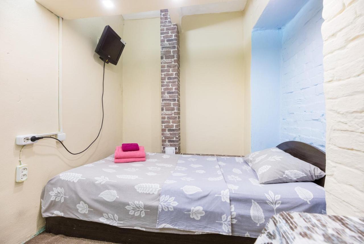Guest House On Saksahanskoho Street Kiev Ngoại thất bức ảnh